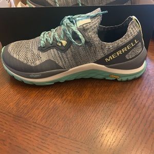 Women’s Merrell Tennis Shoe